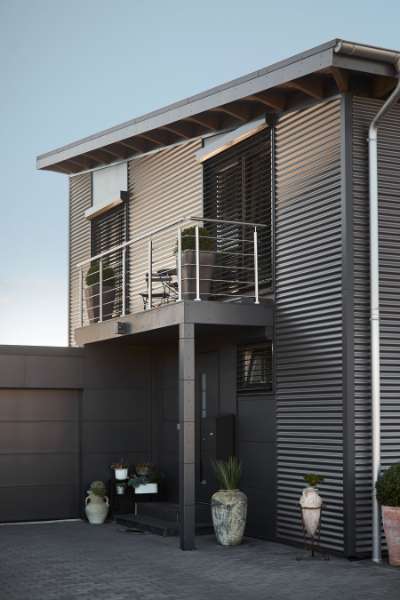 Ny bølge indenfor boligbyggeri med stålprofiler, Nylanndamm in 24980 Schafflund